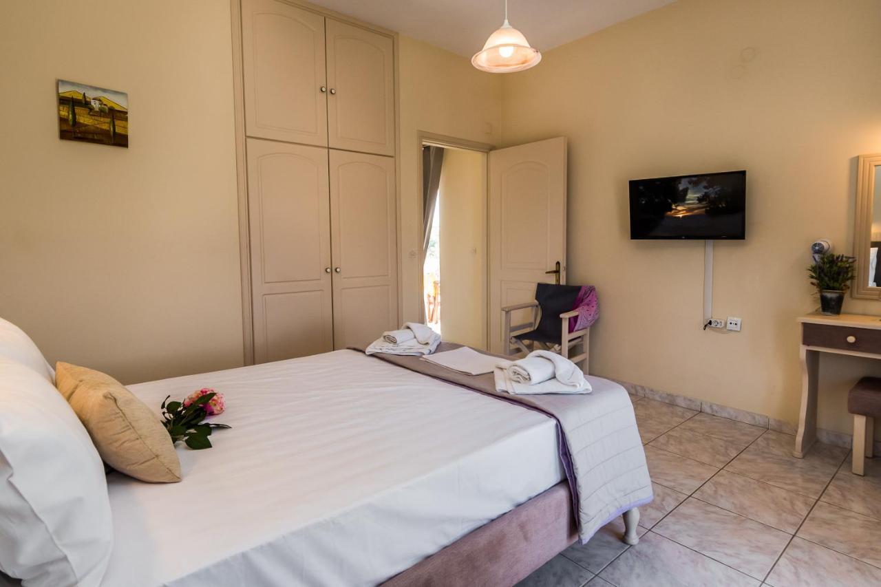 Sole E Mare Family Apartments チィリヴィ エクステリア 写真