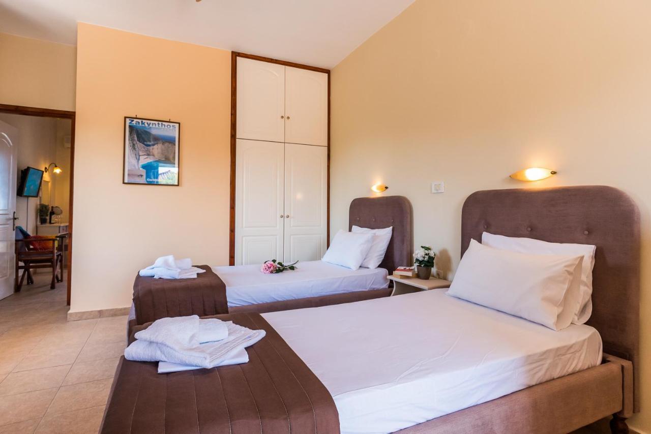 Sole E Mare Family Apartments チィリヴィ エクステリア 写真