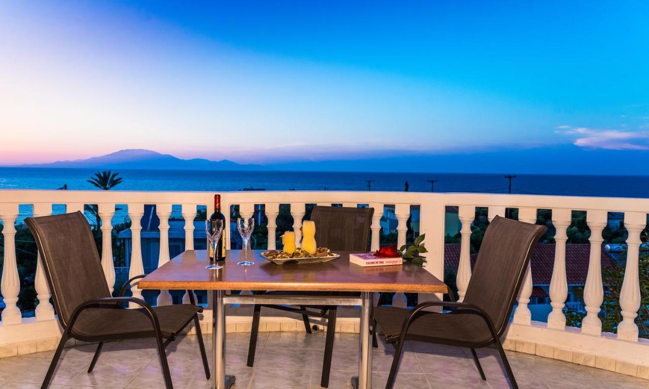 Sole E Mare Family Apartments チィリヴィ エクステリア 写真