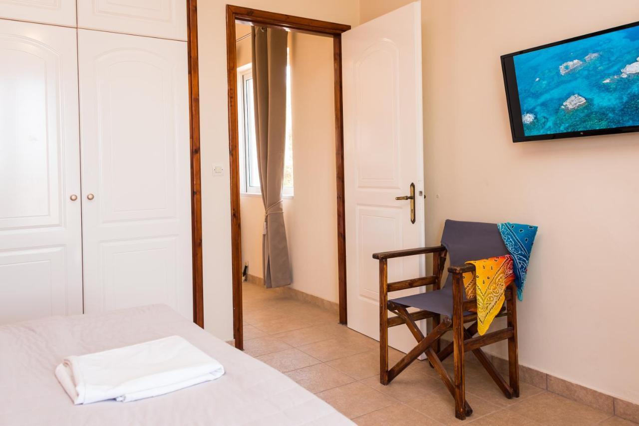 Sole E Mare Family Apartments チィリヴィ エクステリア 写真