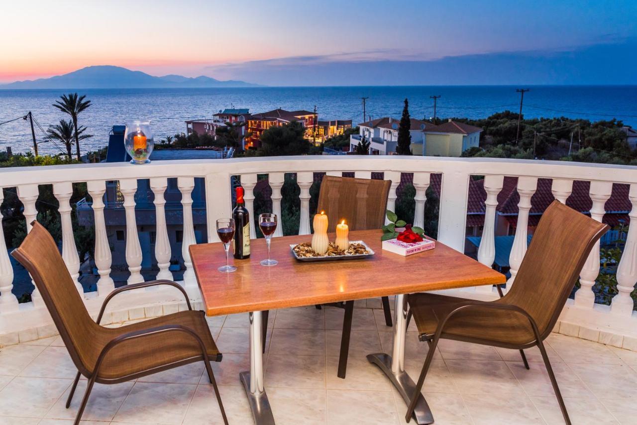 Sole E Mare Family Apartments チィリヴィ エクステリア 写真