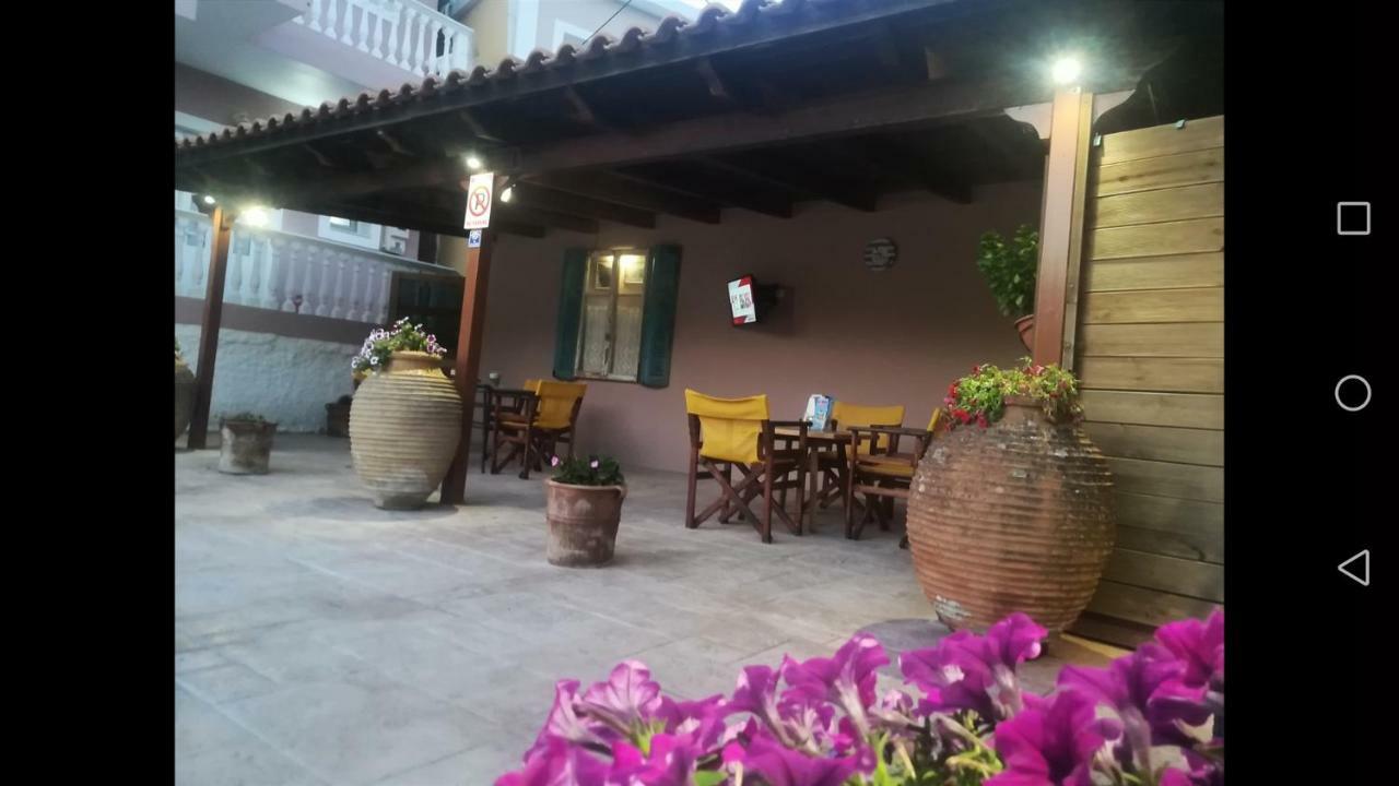 Sole E Mare Family Apartments チィリヴィ エクステリア 写真